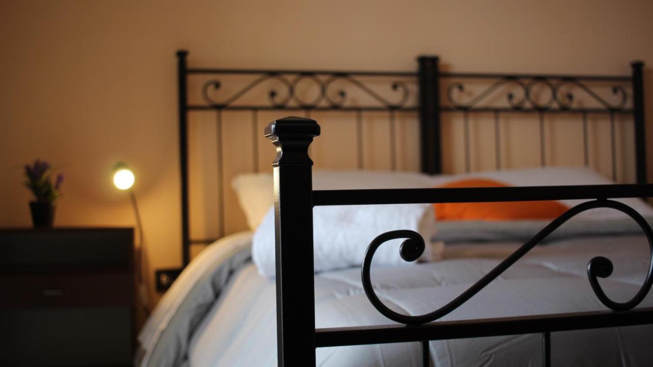 B&B Bassu Bosa Eksteriør bilde