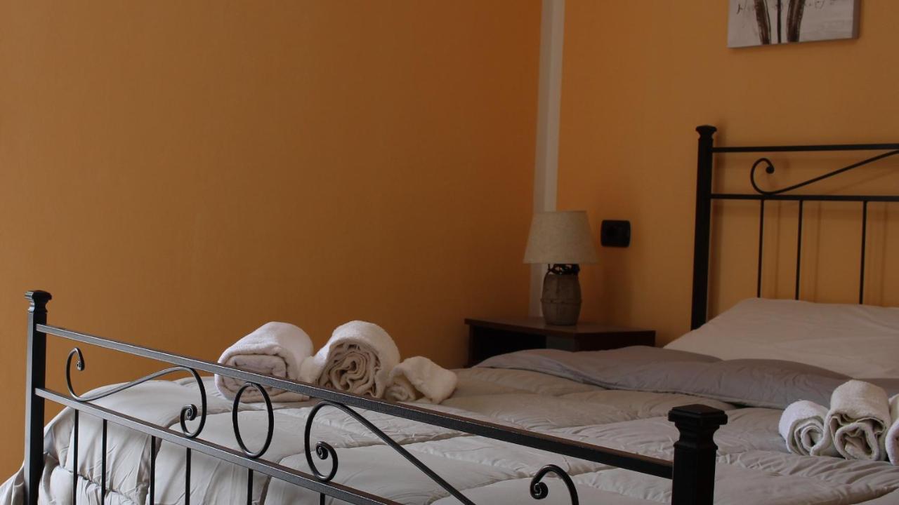 B&B Bassu Bosa Eksteriør bilde